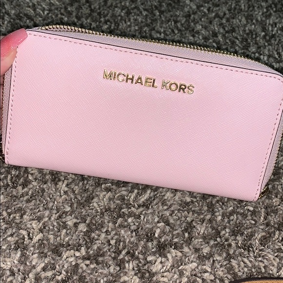MICHAEL Michael Kors Handbags - Michael Kors Large Jet Set Wallet